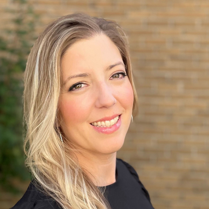 Photo of Candace Miller